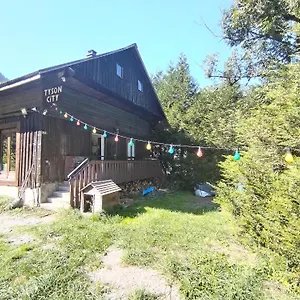 https://chalet-8-personnes-grand-terrain-et-riviere.hotels-rhonealpes.com